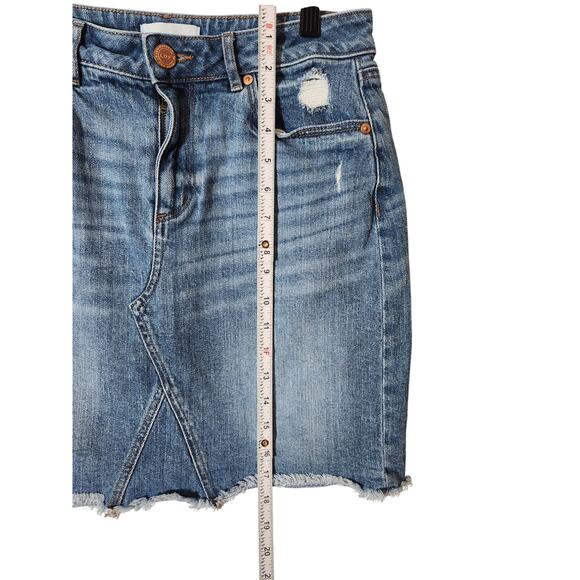 LOFT denim skirt in size 2 - Picture 5 of 5